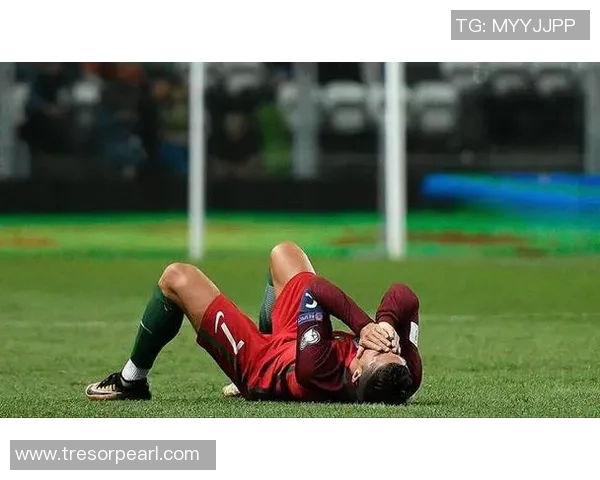 各大足球明星独特睡姿揭秘看他们如何放松身心迎接挑战