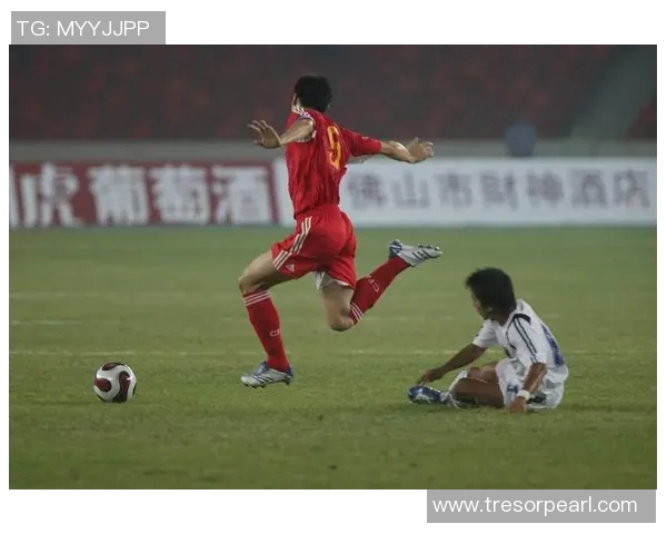 每个时代的足球明星如何塑造了足球的历史与文化传承